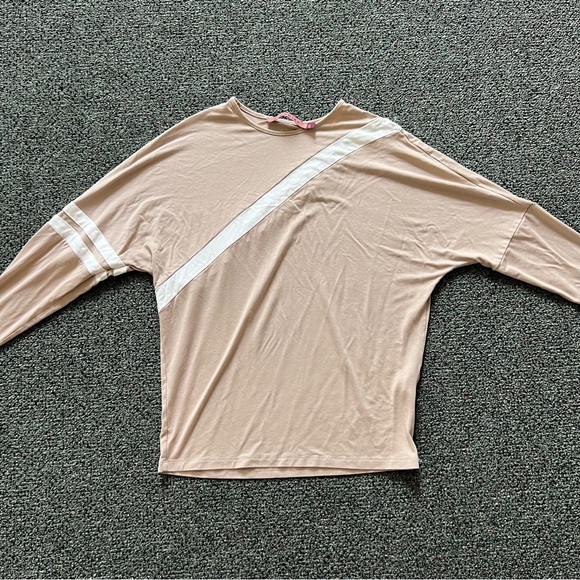 Tan & White Stripe Bag Wing Statement Sleeve Long-Sleeve Modest T-Shirt Top Sz S - Picture 5 of 16